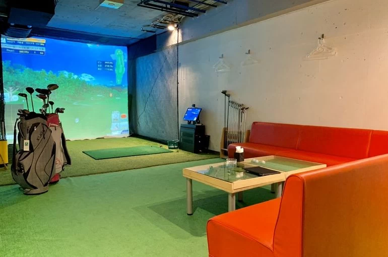 GOLF&BAR MaaZ
